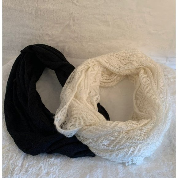 Ladies Set of 2 Infinity Scarf - Picture 1 of 1